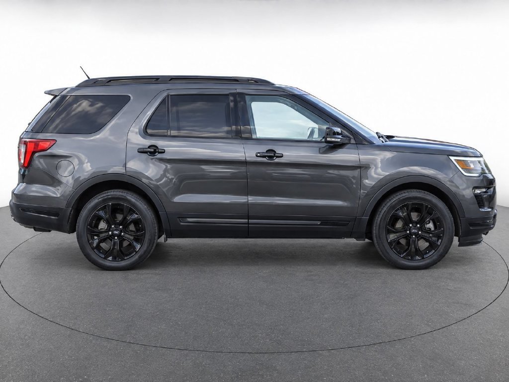 Used 2019 Ford Explorer Sport w/ Equipment Group 401A AWD/4WD image 8