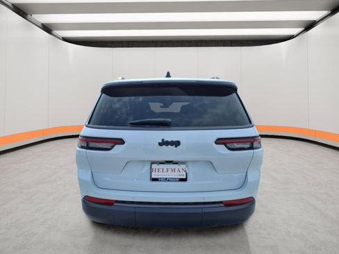 New 2026 Jeep Grand Cherokee L 2WD image 5