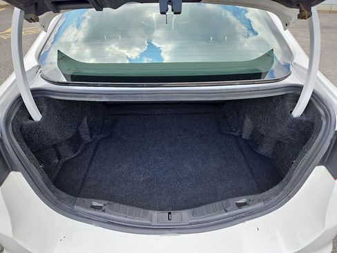 Used 2014 Ford Fusion SE FWD image 27
