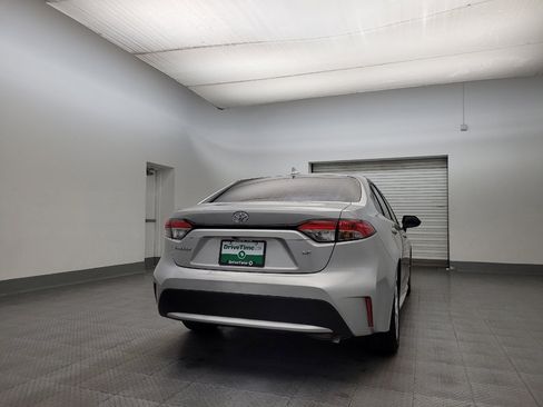 Used 2021 Toyota Corolla LE w/ LE Premium Package image 7