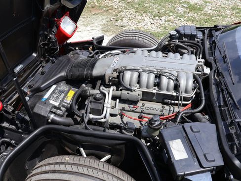 Used 1990 Chevrolet Corvette ZR-1 image 36