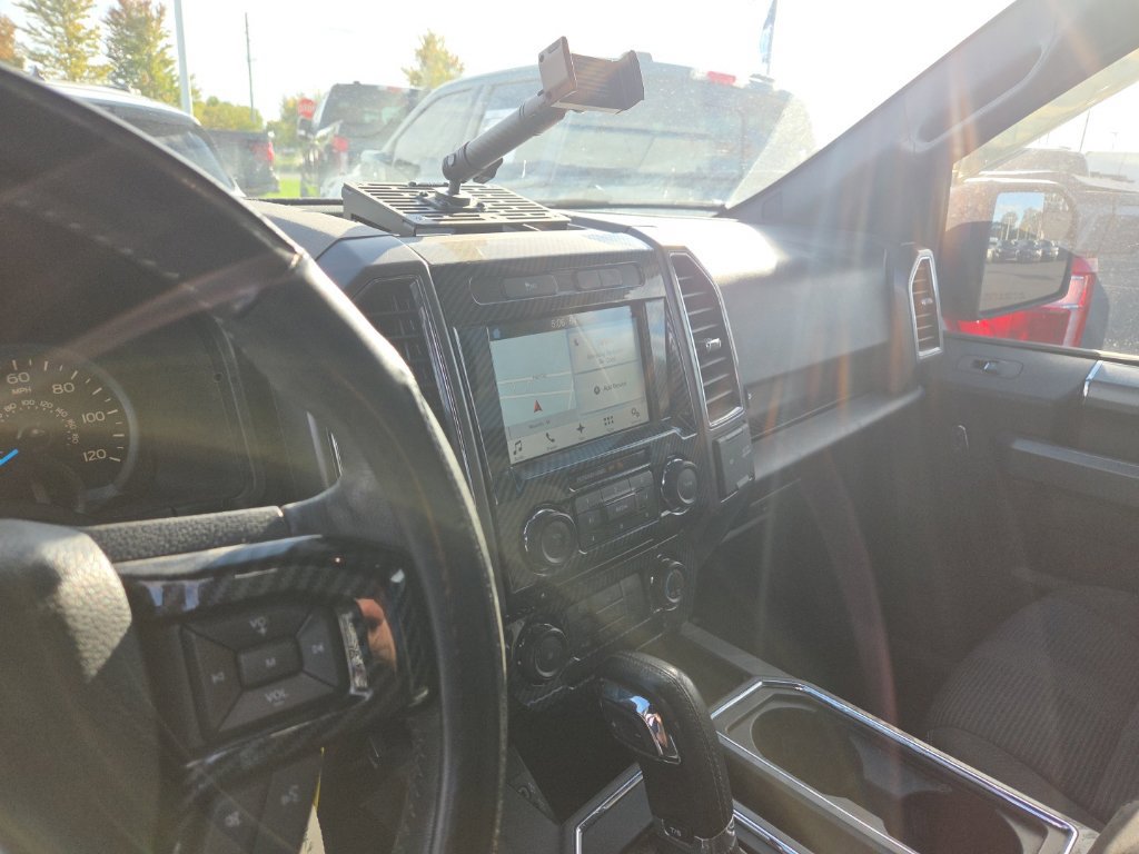 Used 2017 Ford F150 XLT w/ Equipment Group 302A Luxury AWD/4WD image 5