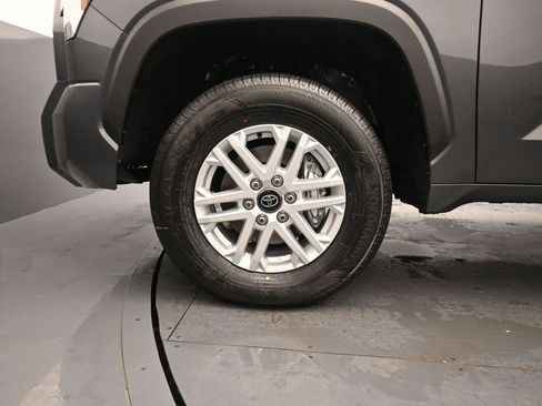 New 2025 Toyota Tundra SR5 image 12