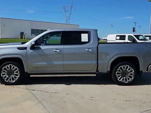 Used 2024 GMC Sierra 1500 Denali Ultimate image 5