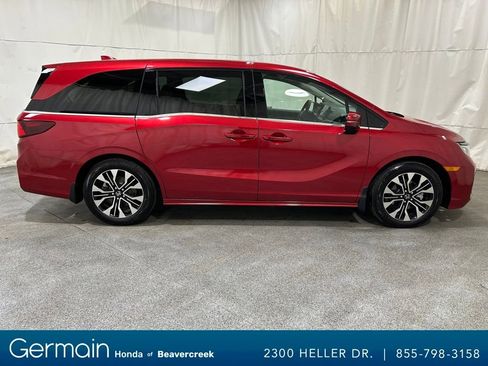 Used 2026 Honda Odyssey Elite image 9