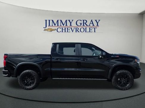 New 2026 Chevrolet Silverado 1500 ZR2 image 6