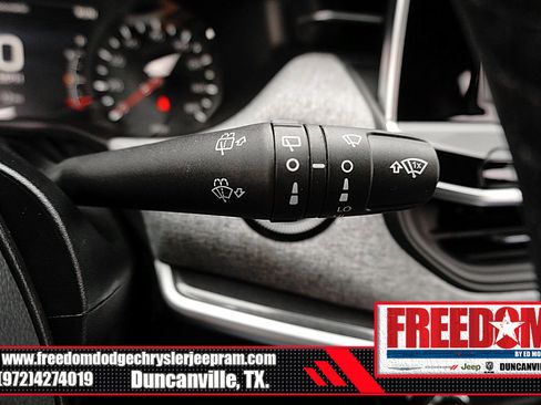 New 2026 Jeep Compass Latitude image 32