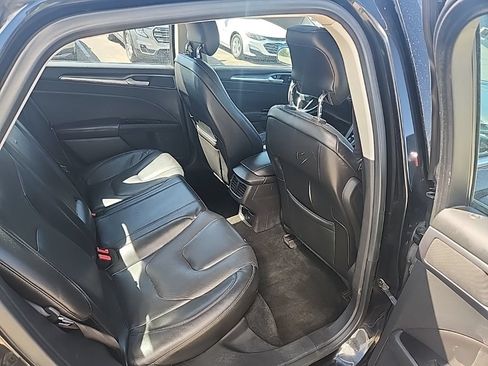 Used 2013 Ford Fusion Titanium w/ Titanium Driver Assist Pkg AWD/4WD image 11