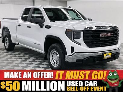 Used 2026 GMC Sierra 1500 Pro w/ Pro Value Package