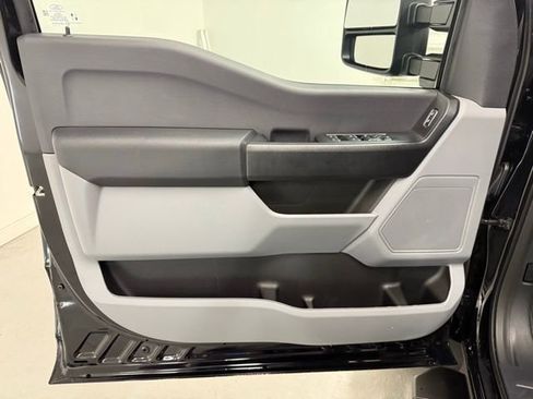 New 2026 Ford F450 XL w/ XL Chrome Package image 14