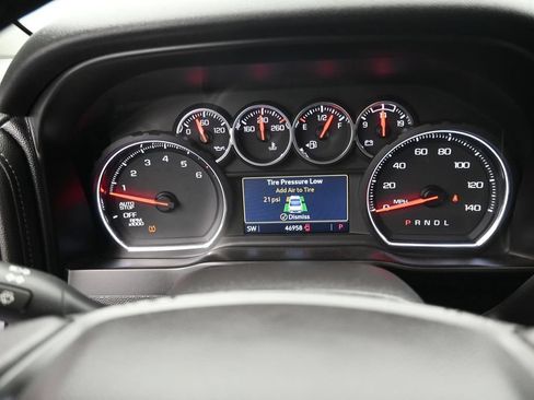 Used 2020 Chevrolet Silverado 1500 RST w/ All-Star Edition RWD image 9