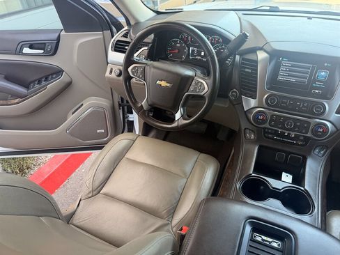 Used 2017 Chevrolet Tahoe LT w/ Luxury Package AWD/4WD image 22