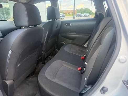 Used 2013 Nissan Rogue S AWD/4WD image 8