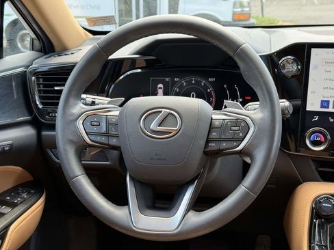 Used 2023 Lexus NX 350 AWD image 9