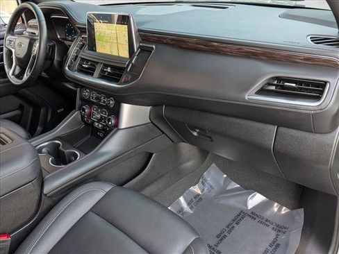 Used 2024 Chevrolet Suburban Z71 w/ Z71 Off-Road Package image 23