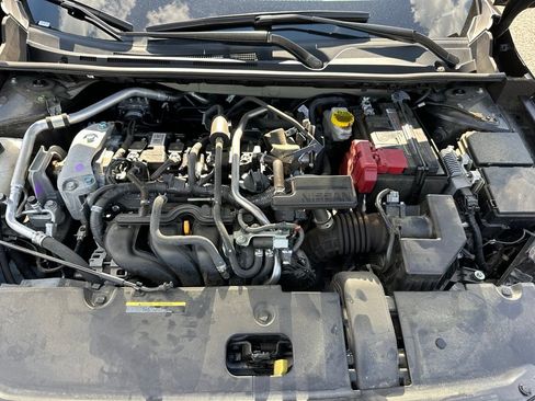 Used 2025 Nissan Sentra SV FWD image 33