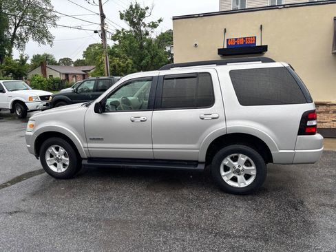 Used 2007 Ford Explorer XLT AWD/4WD image 8