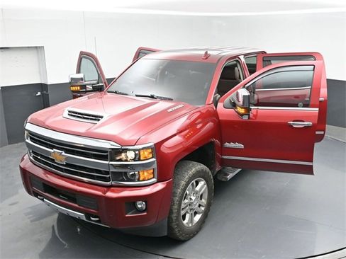 Used 2018 Chevrolet Silverado 2500 High Country w/ Duramax Plus Package image 50