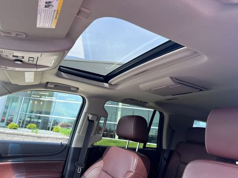 Used 2015 Chevrolet Tahoe LTZ AWD/4WD image 33