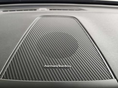 Certified 2023 Volvo XC60 B5 Plus w/ Protection Package Premier FWD image 23