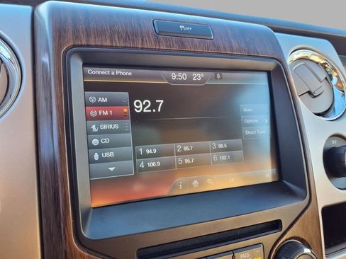 Used 2013 Ford F150 Lariat w/ Mid Equipment Group image 5