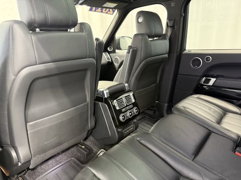Used 2017 Land Rover Range Rover Supercharged image 25