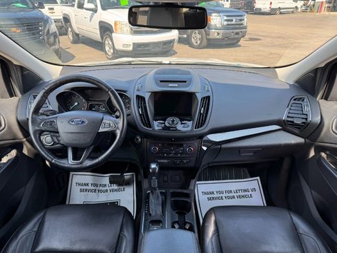 Used 2017 Ford Escape Titanium AWD/4WD image 21