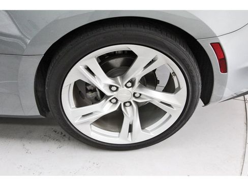 Used 2024 Cadillac Lyriq Sport w/ LPO, Floor Liner Package AWD/4WD image 27