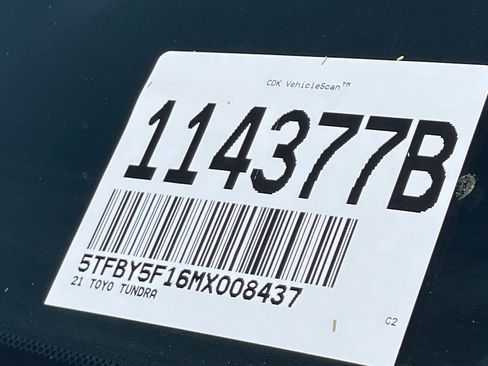 Used 2021 Toyota Tundra Limited w/ Limited Premium Package image 10