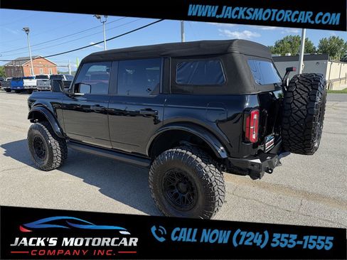 Used 2025 Ford Bronco Outer Banks AWD/4WD image 8