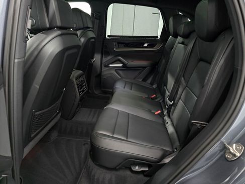 New 2026 Porsche Cayenne AWD/4WD image 21