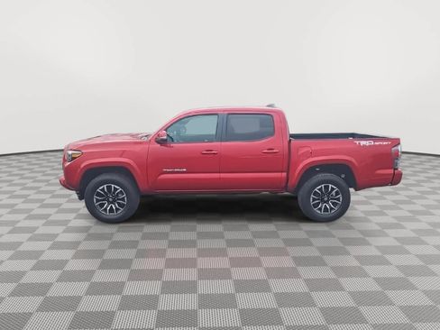 Used 2022 Toyota Tacoma TRD Sport image 5