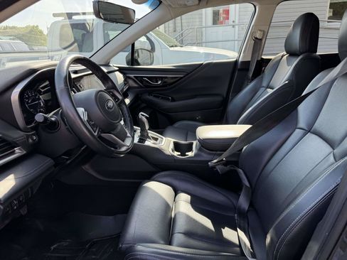 Used 2022 Subaru Outback Limited AWD/4WD image 13