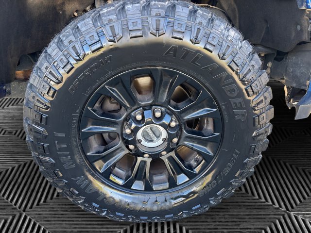 Certified 2022 Ford F250 Lariat w/ Tremor Off-Road Package AWD/4WD image 14