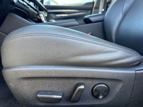 Used 2024 MAZDA MAZDA3 s image 14