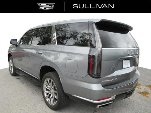 Certified 2025 Cadillac Escalade Premium Luxury w/ LPO, Radiant Package AWD/4WD image 6