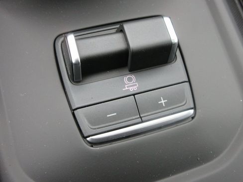 New 2026 GMC Sierra 1500 AT4 w/ AT4 Premium Package image 22