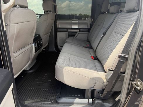 Used 2020 Ford F350 XLT w/ XLT Premium Package AWD/4WD image 32