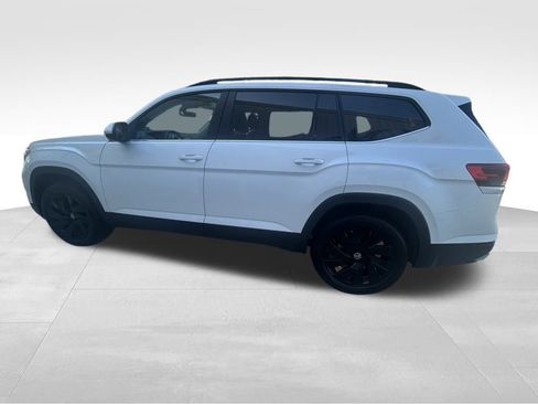 New 2026 Volkswagen Atlas SE image 7