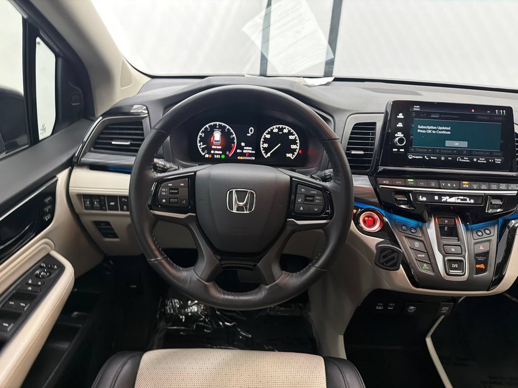 Certified 2025 Honda Odyssey Elite image 26