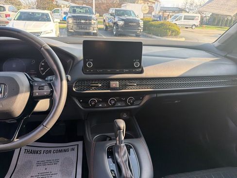 Used 2025 Honda HR-V Sport image 5