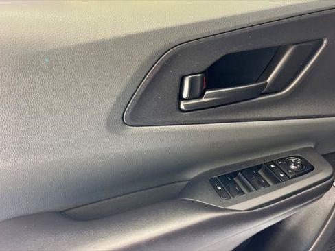 Certified 2023 Toyota Prius LE FWD image 12