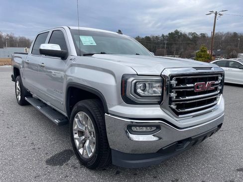 Used 2018 GMC Sierra 1500 SLT w/ SLT Premium Package image 7