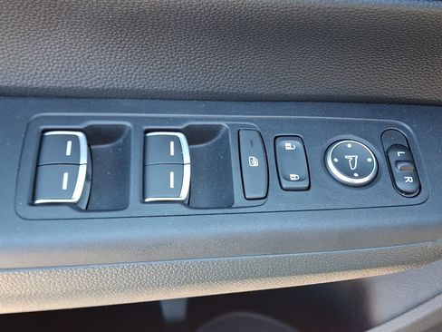 Used 2025 Honda CR-V EX-L image 27