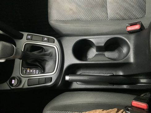 Used 2022 Kia Seltos LX image 31