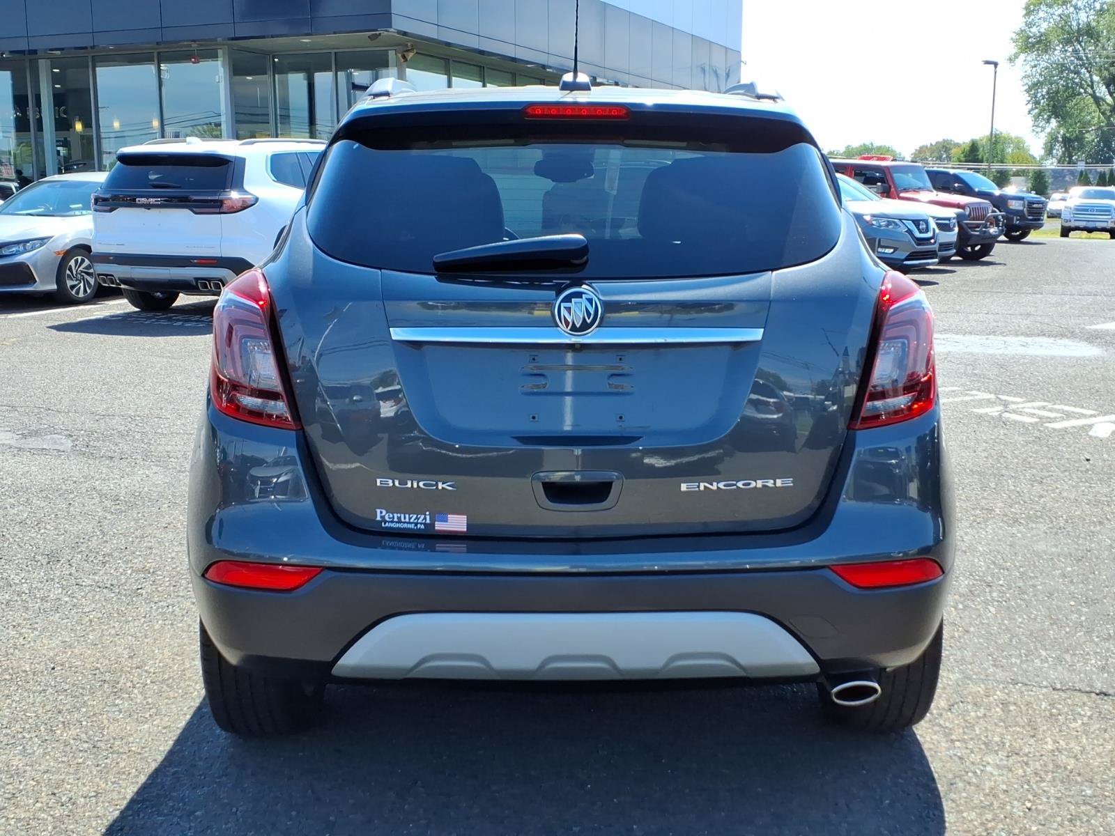 Used 2017 Buick Encore Essence w/ Experience Buick Package FWD image 4