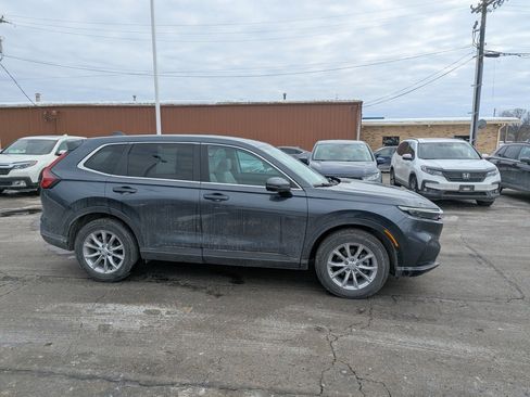 Certified 2023 Honda CR-V EX-L image 2