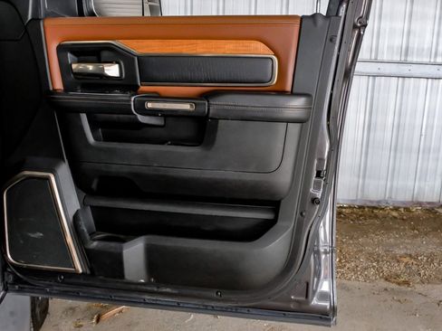 Used 2021 RAM 3500 Limited AWD/4WD image 45