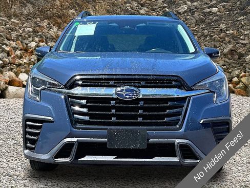 Used 2023 Subaru Ascent Premium w/ Convenience Package AWD/4WD image 3