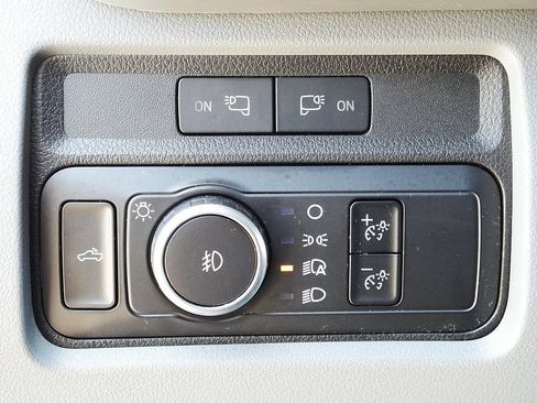 Used 2023 Ford F250 XLT w/ 360-Degree Camera Package AWD/4WD image 28